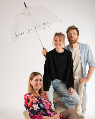 Ja-Manufaktur Team love is in the air